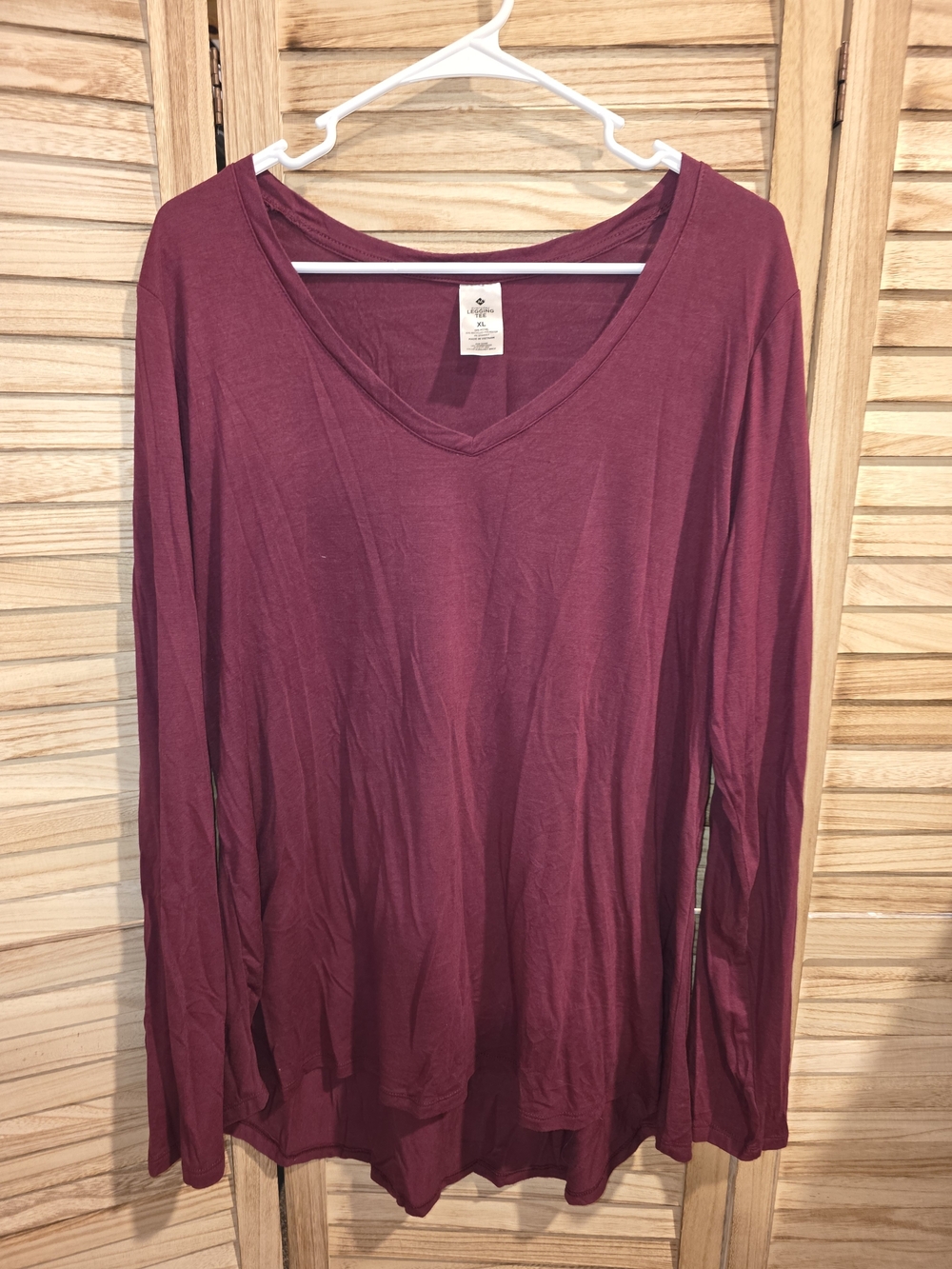 Women’s V-Neck Long Sleeve Top - Wine